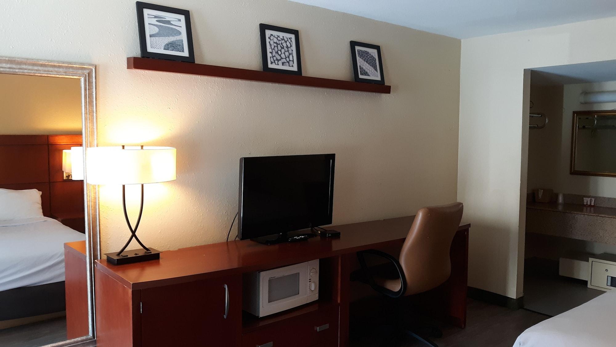 Hotel Baymont By Wyndham Williamsburg Extérieur photo