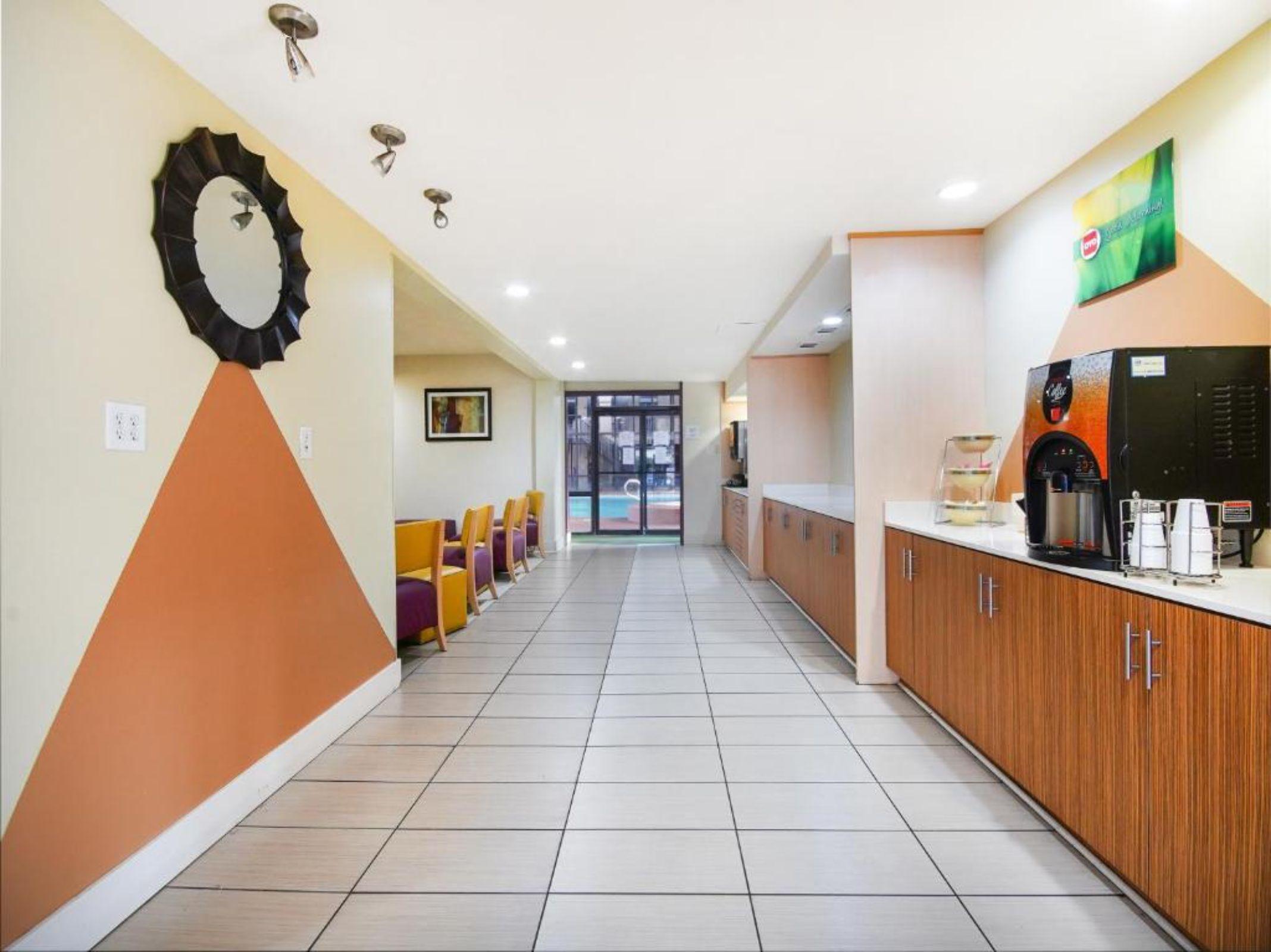 Hotel Baymont By Wyndham Williamsburg Extérieur photo