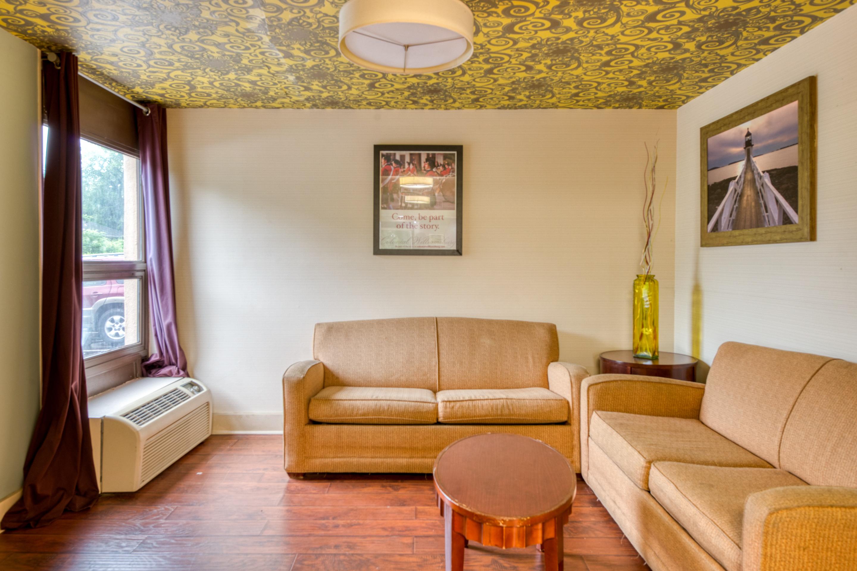 Hotel Baymont By Wyndham Williamsburg Extérieur photo