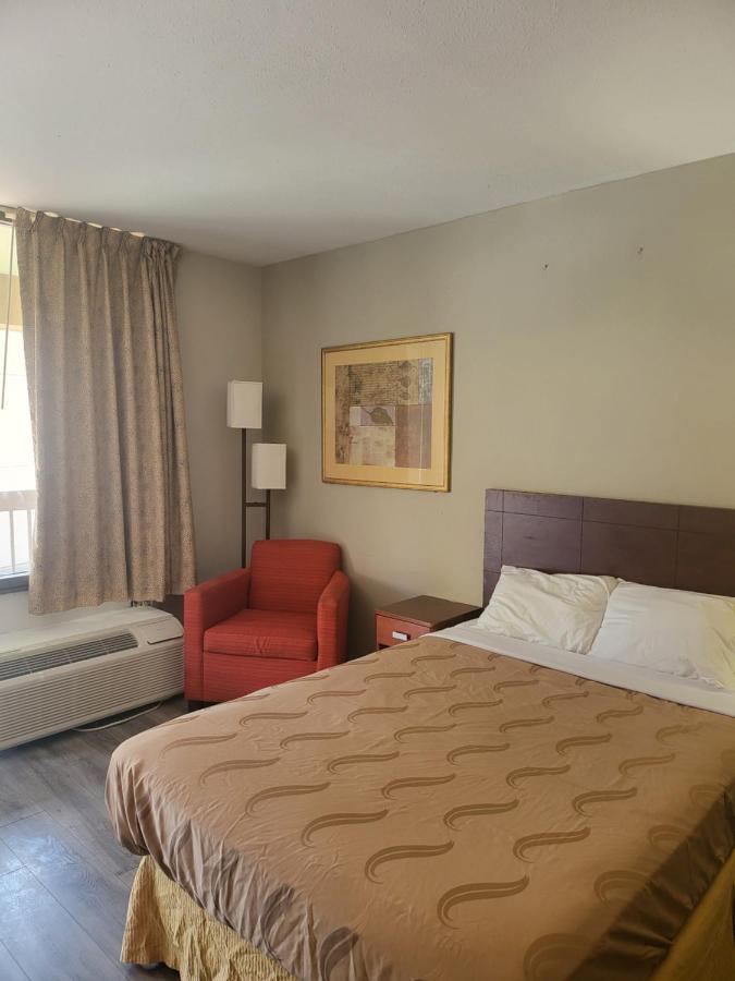 Hotel Baymont By Wyndham Williamsburg Extérieur photo