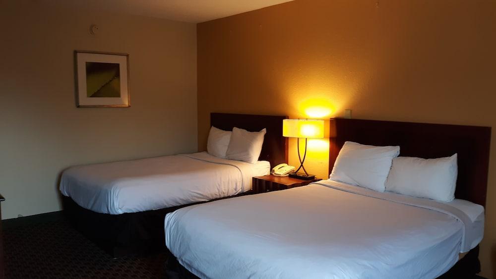 Hotel Baymont By Wyndham Williamsburg Extérieur photo