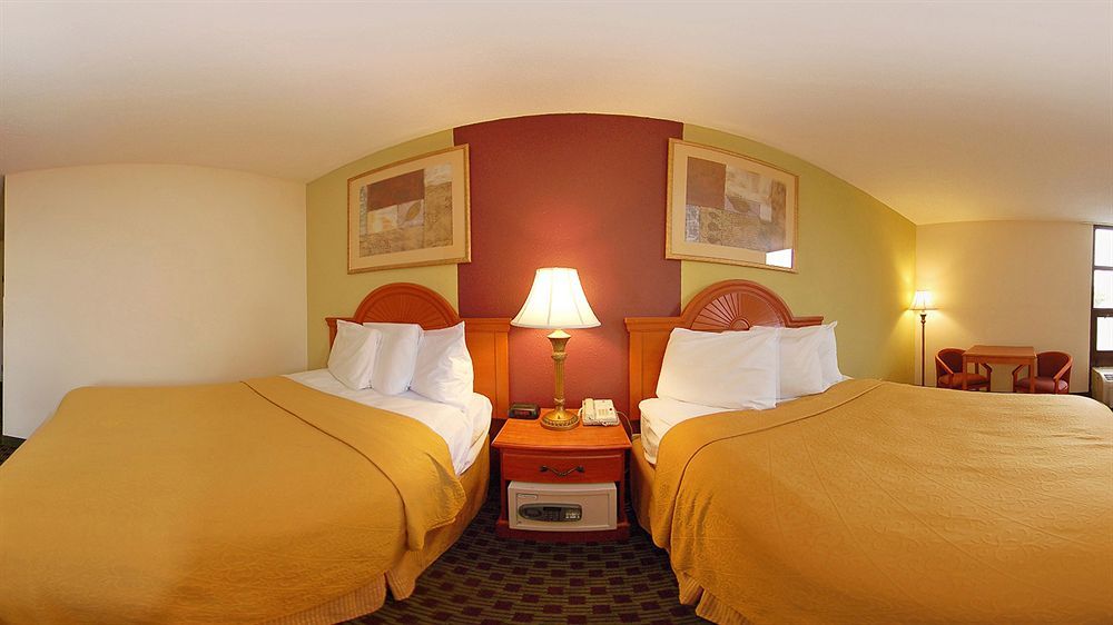Hotel Baymont By Wyndham Williamsburg Extérieur photo